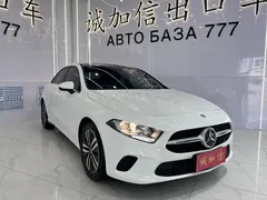 2022 Mercedes-Benz A-Class 180 L Sport Sedan, белый — фото 3