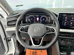 2023 Volkswagen Tiguan L 280TSI AT 2WD Limited Edition, белый — фото 10