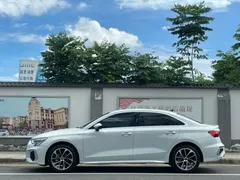 2023 Audi A3L Limousine 35 TFSI Sport, белый — фото 4