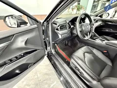 2021 Toyota Camry Hybrid 2.5HG Luxury, чёрный — фото 13