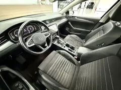 2020 Volkswagen Magotan 330TSI DSG Luxury, чёрный — фото 12