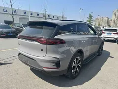 2025 BYD Tang DM-i PHEV 115km Premium — фото 4