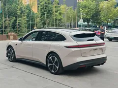 2024 Nio ET5T 75kWh Touring, белый — фото 6