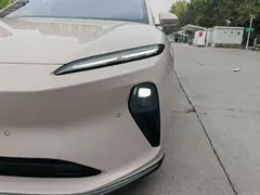 2024 Nio ET5T 75kWh Touring, белый — фото 10