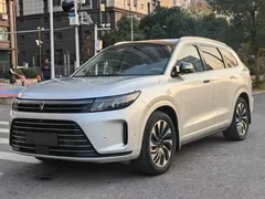 2024 Aito M7 1.5T RWD Plus 5-seat — фото 1