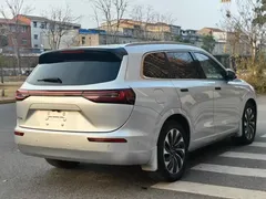 2024 Aito M7 1.5T RWD Plus 5-seat — фото 10