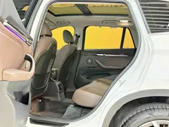 2022 BMW X1 Premium, белый — фото 9