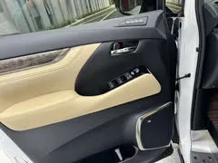 2020 Toyota Vellfire 2.5L Hybrid HV Premium, белый — фото 15