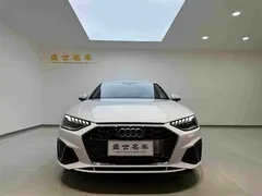 2022 Audi A4L 40 TFSI Luxury Sport, белый — фото 2