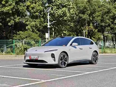 2024 Nio ET5T 75kWh Touring — фото 1