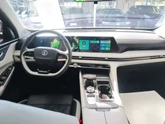 2023 Changan CS75 PLUS 3rd Gen 1.5T AT Premium — фото 10