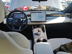 2025 BYD Qin PLUS DM-i PHEV 120KM — фото 10