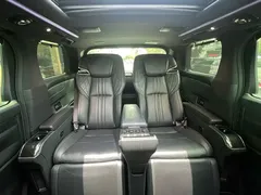 2020 Lexus LM 300h 4, чёрный — фото 12