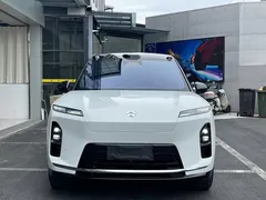 2026 Nio ES8 6-seat Executive Signature, белый — фото 3