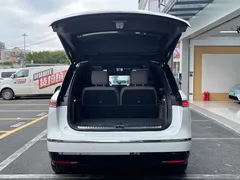 2026 Nio ES8 6-seat Executive Signature, белый — фото 16