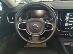 2021 Volvo V90 Cross Country B5 AWD — фото 11
