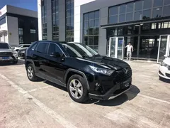 2023 Toyota RAV4 2.0L CVT 2WD Fashion, чёрный — фото 3