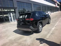 2023 Toyota RAV4 2.0L CVT 2WD Fashion, чёрный — фото 12