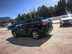 2023 Toyota RAV4 2.0L CVT 2WD Fashion, чёрный — фото 14