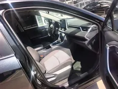 2023 Toyota RAV4 2.0L CVT 2WD Fashion, чёрный — фото 16