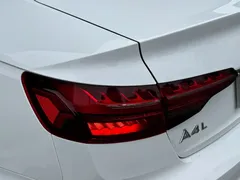2022 Audi A4L 40 TFSI Luxury, белый — фото 29