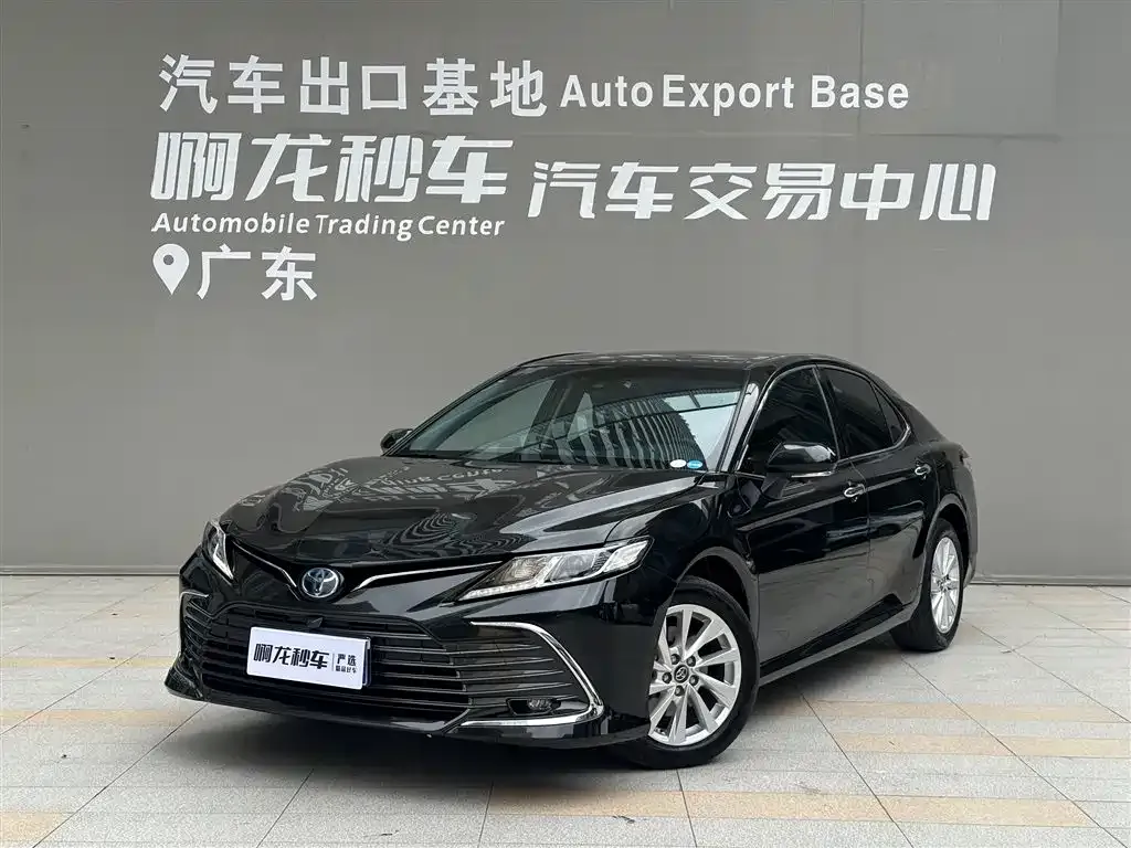 2023 Toyota Camry Hybrid 2.5HGVP Leading