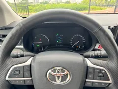 2023 Toyota Granvia 2.5L Hybrid Comfort, чёрный — фото 3