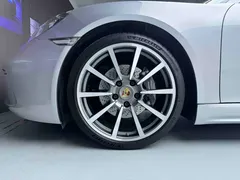2020 Porsche 718 Boxster 2.0T — фото 11