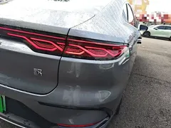 2023 BYD Han PHEV Champion 121KM Premium — фото 8