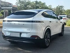 2023 Xpeng G6 580 Long Range Pro, белый — фото 12