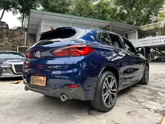 2021 BMW X2 xDrive25i M Off-road Package, синий — фото 20