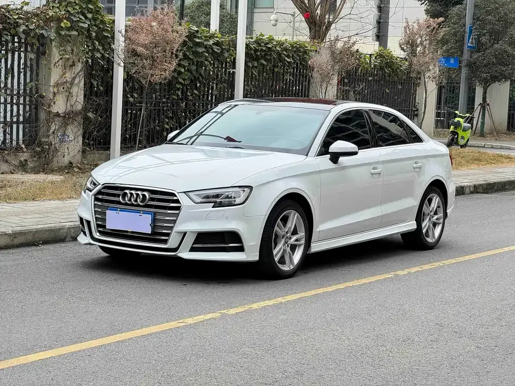 2020 Audi A3 Sedan 35 TFSI Fashion China 6