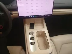 2024 Xiaomi SU7 RWD Standard Founder Edition, белый — фото 14