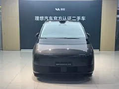2024 Li Auto MEGA Ultra — фото 2
