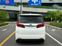 2021 Toyota Alphard Hybrid 2.5L Premium, белый — фото 3
