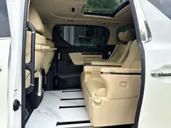 2021 Toyota Alphard Hybrid 2.5L Premium, белый — фото 12
