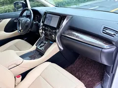 2021 Toyota Alphard Hybrid 2.5L Premium, белый — фото 14