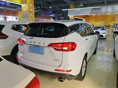 2019 Haval M6 1.5T DCT 2WD Value, белый — фото 7