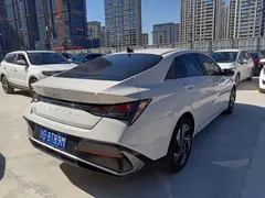 2022 Hyundai Elantra 1.5L CVT GLX Elite, белый — фото 4