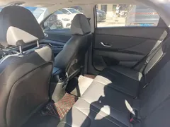 2022 Hyundai Elantra 1.5L CVT GLX Elite, белый — фото 18