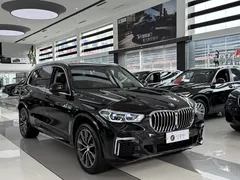 2022 BMW X5 30Li Premium M Sport Package, чёрный — фото 3