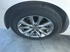 2020 Mazda 3 1.5L AT, белый — фото 23