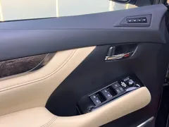 2020 Toyota Vellfire 2.5L Hybrid HV Premium, чёрный — фото 15