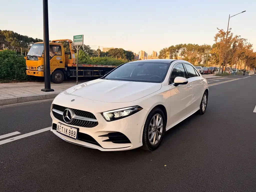 2022 Mercedes-Benz C-Class C 260 L Sport