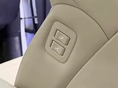 2021 Toyota Vellfire 2.5L Hybrid HV Ultimate, белый — фото 10