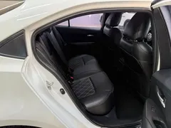 2021 Toyota Corolla TNGA 1.5L CVT Elite, белый — фото 21