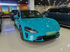 2024 Xiaomi SU7 RWD Long Range Smart Driving, синий — фото 4