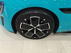 2024 Xiaomi SU7 RWD Long Range Smart Driving, синий — фото 23