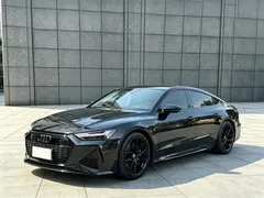 2022 Audi A7 45 TFSI, чёрный — фото 2