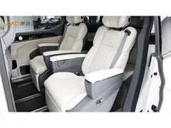 2024 Zeekr 009 7-seat Aisle 4WD 108kWh — фото 7